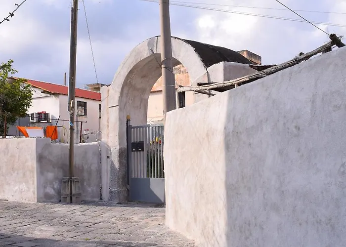 Arco Pirone Holiday House - A un passo dal Vesuvio