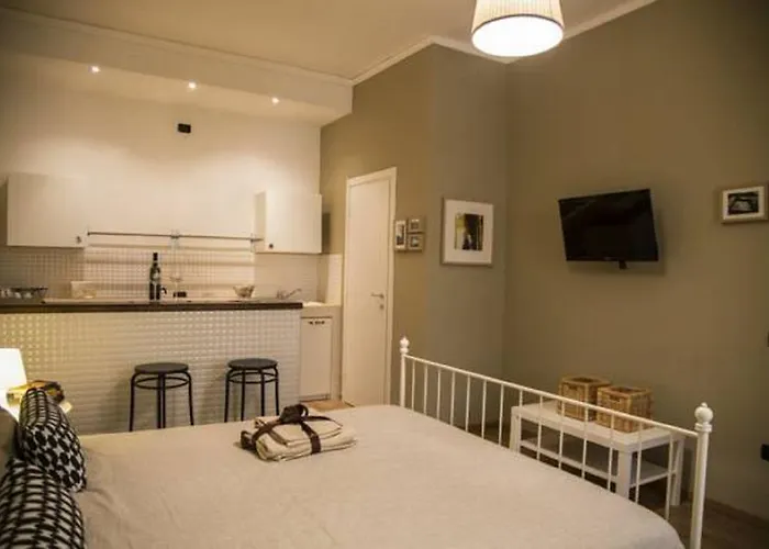 Piazza Roma Rooms